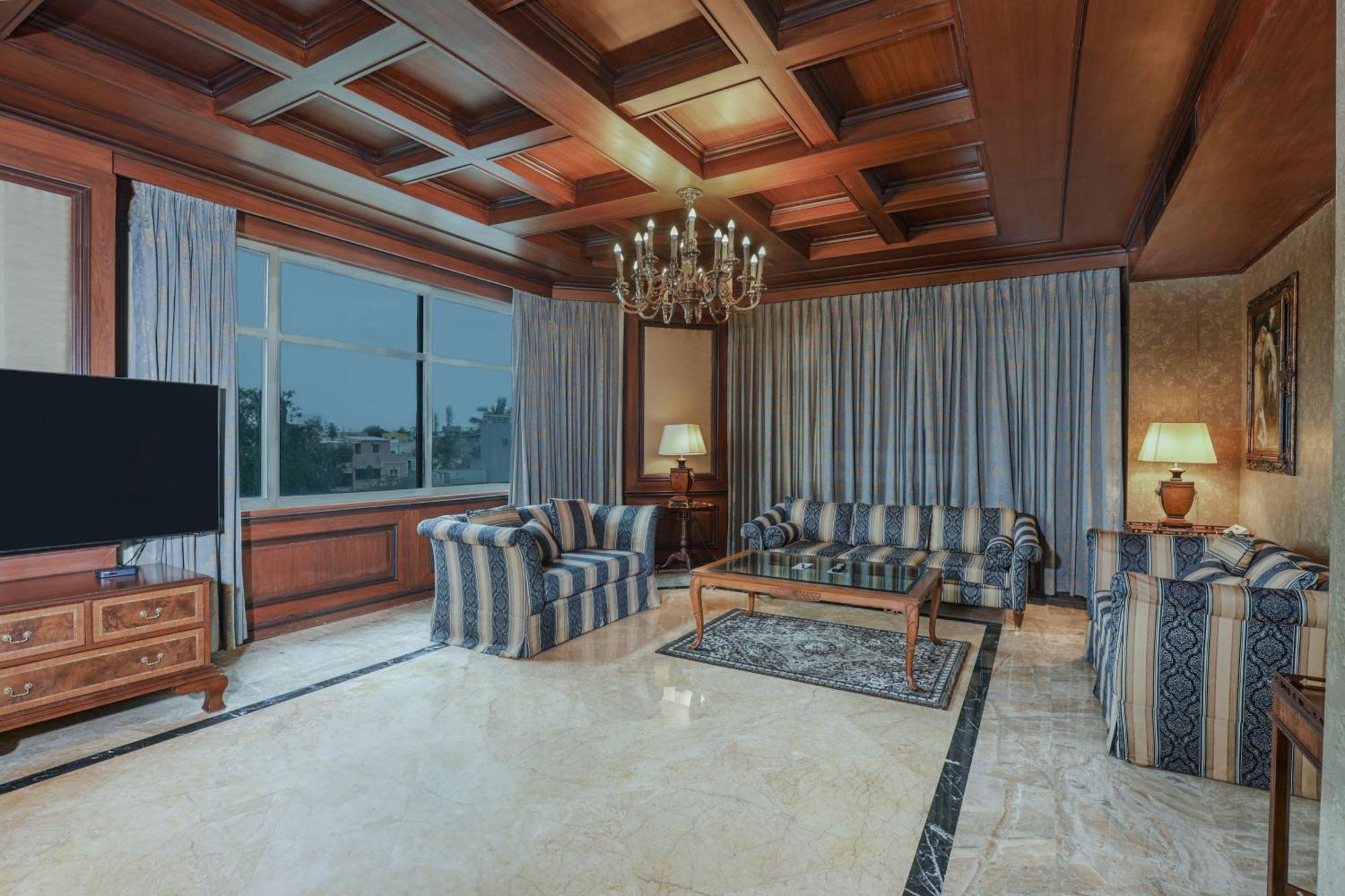 Le Royal Meridien Chennai Exterior foto